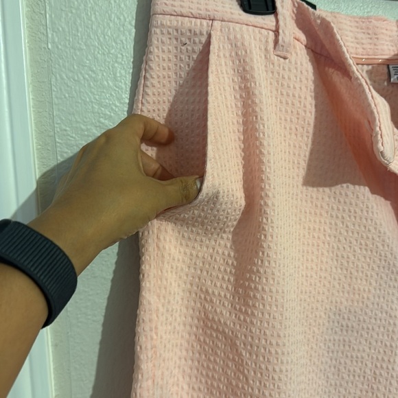 FootJoy Men's Performance Golf Seersucker Shorts Quartz Pink - Picture 6 of 7